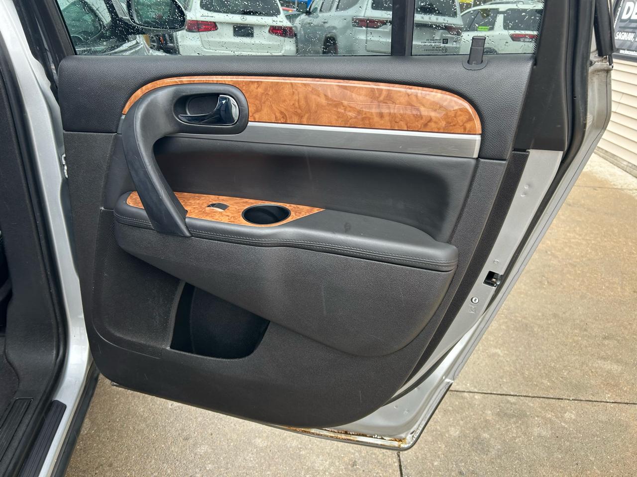 Buick Enclave Leather AWD 2012