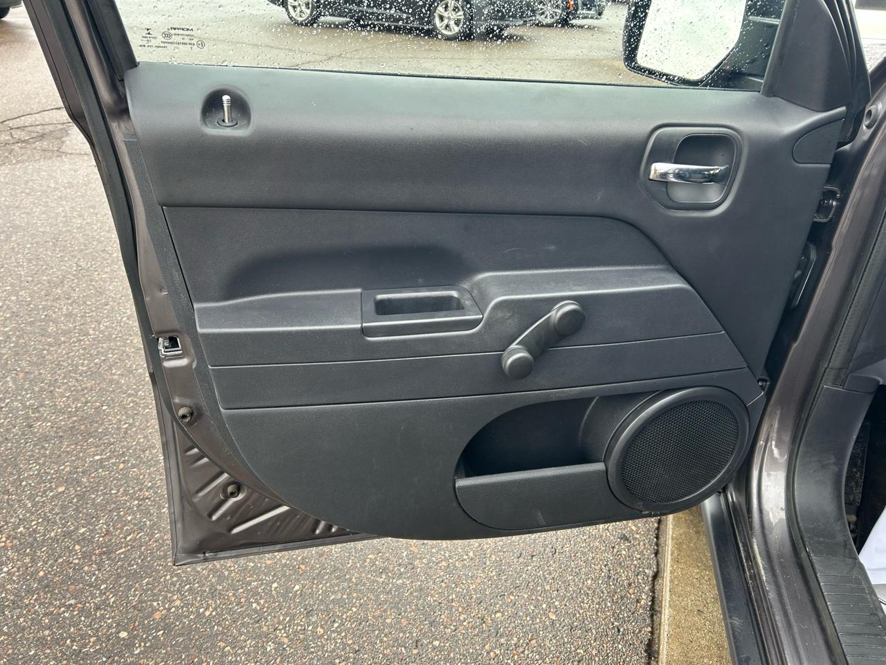 Jeep Patriot Sport 2WD 2016