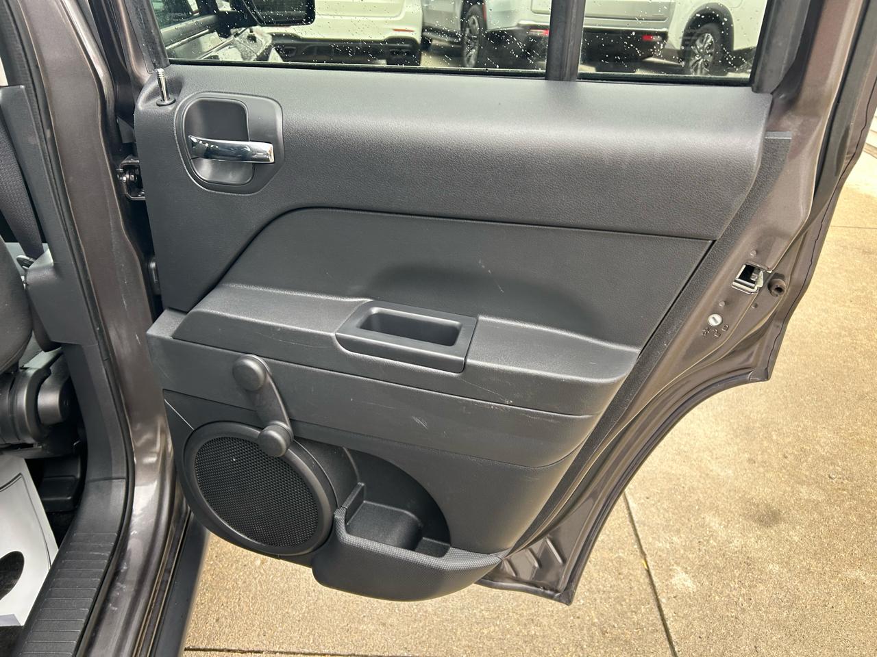 Jeep Patriot Sport 2WD 2016