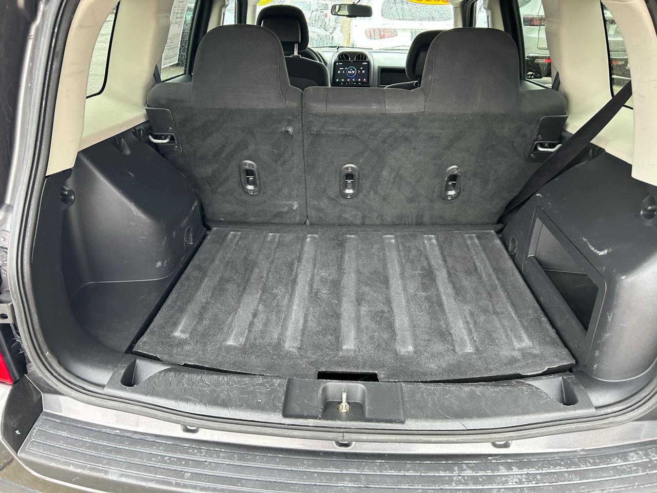 Jeep Patriot Sport 2WD 2016