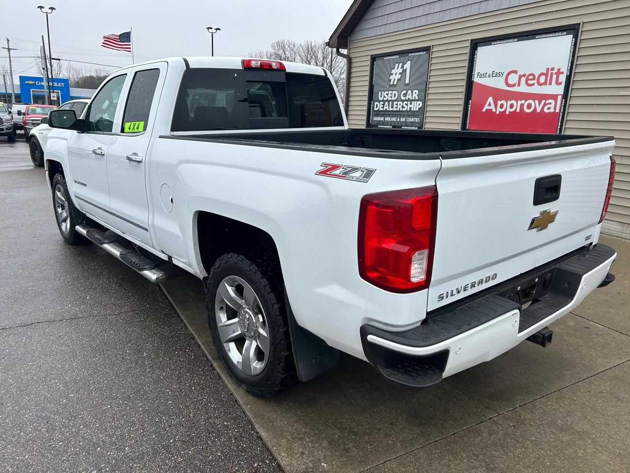 Chevrolet Silverado 1500 LTZ Double Cab Short Box 4WD 2017