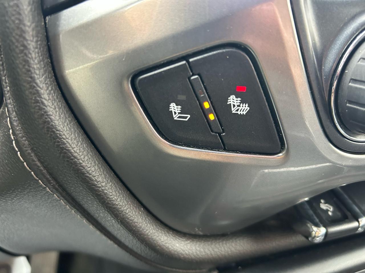 Chevrolet Silverado 1500 LTZ Double Cab Short Box 4WD 2017