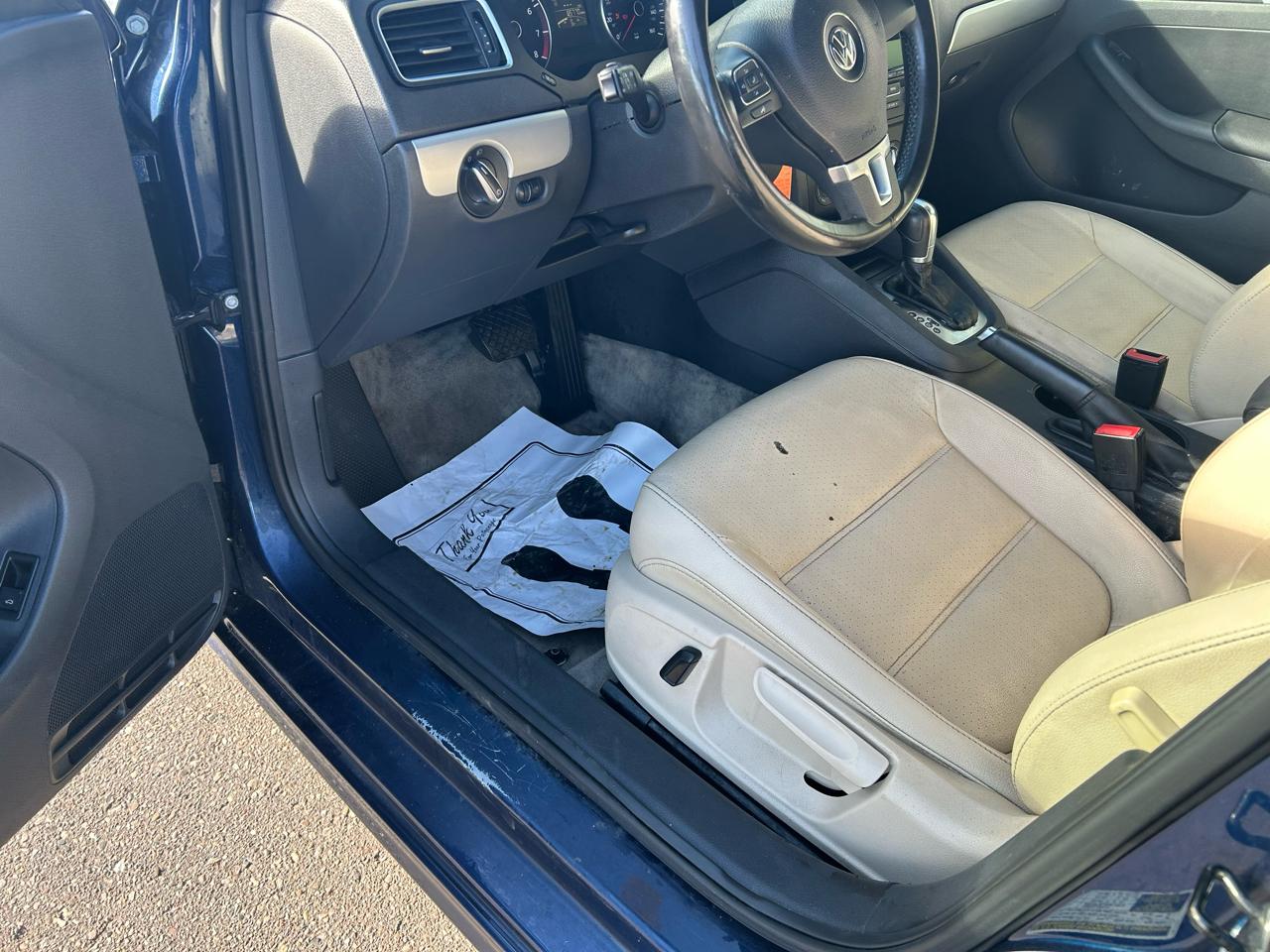 Volkswagen Jetta SE 2013