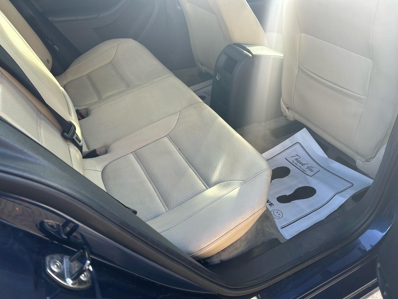 Volkswagen Jetta SE 2013