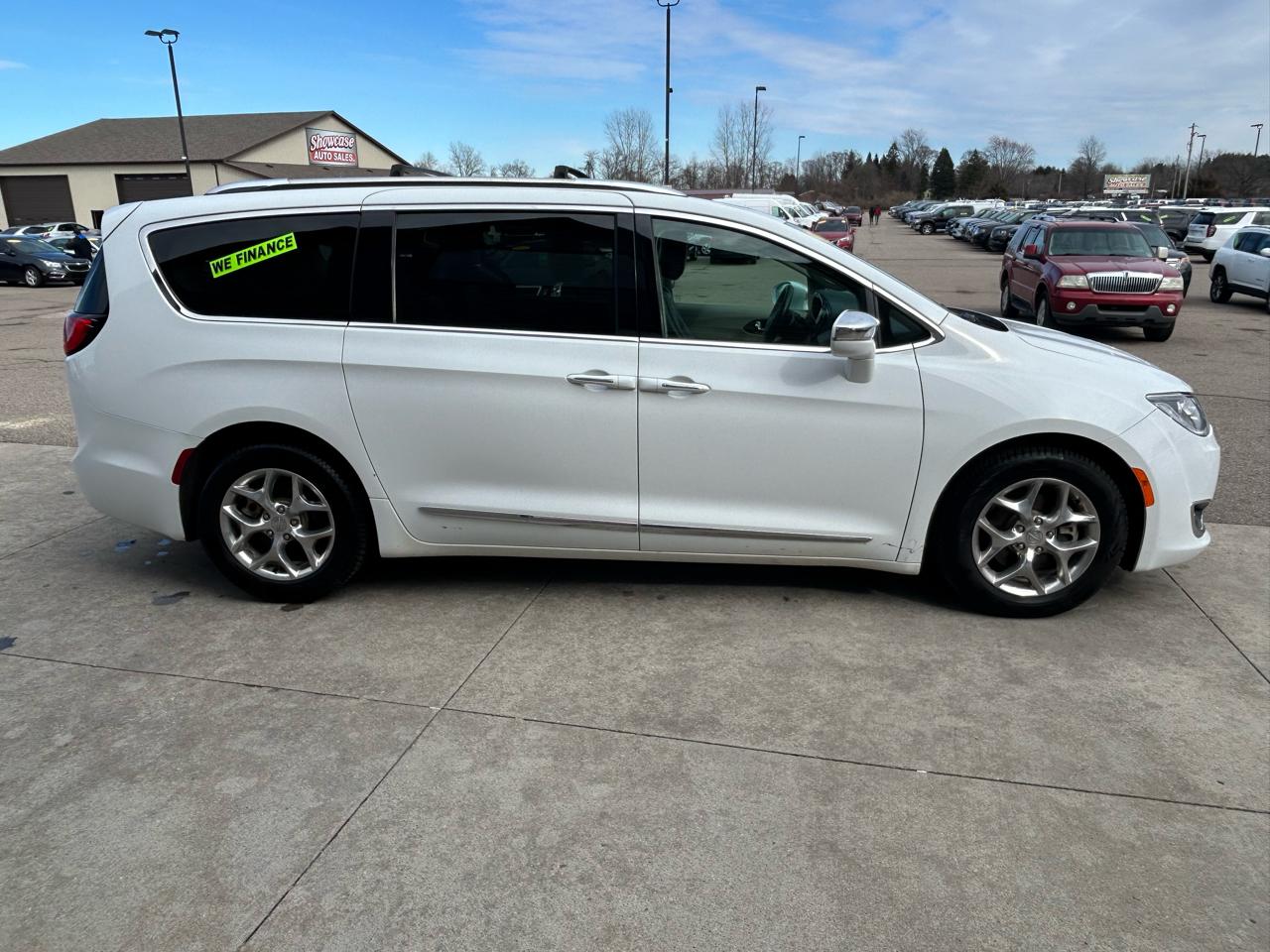 Chrysler Pacifica Limited 2019