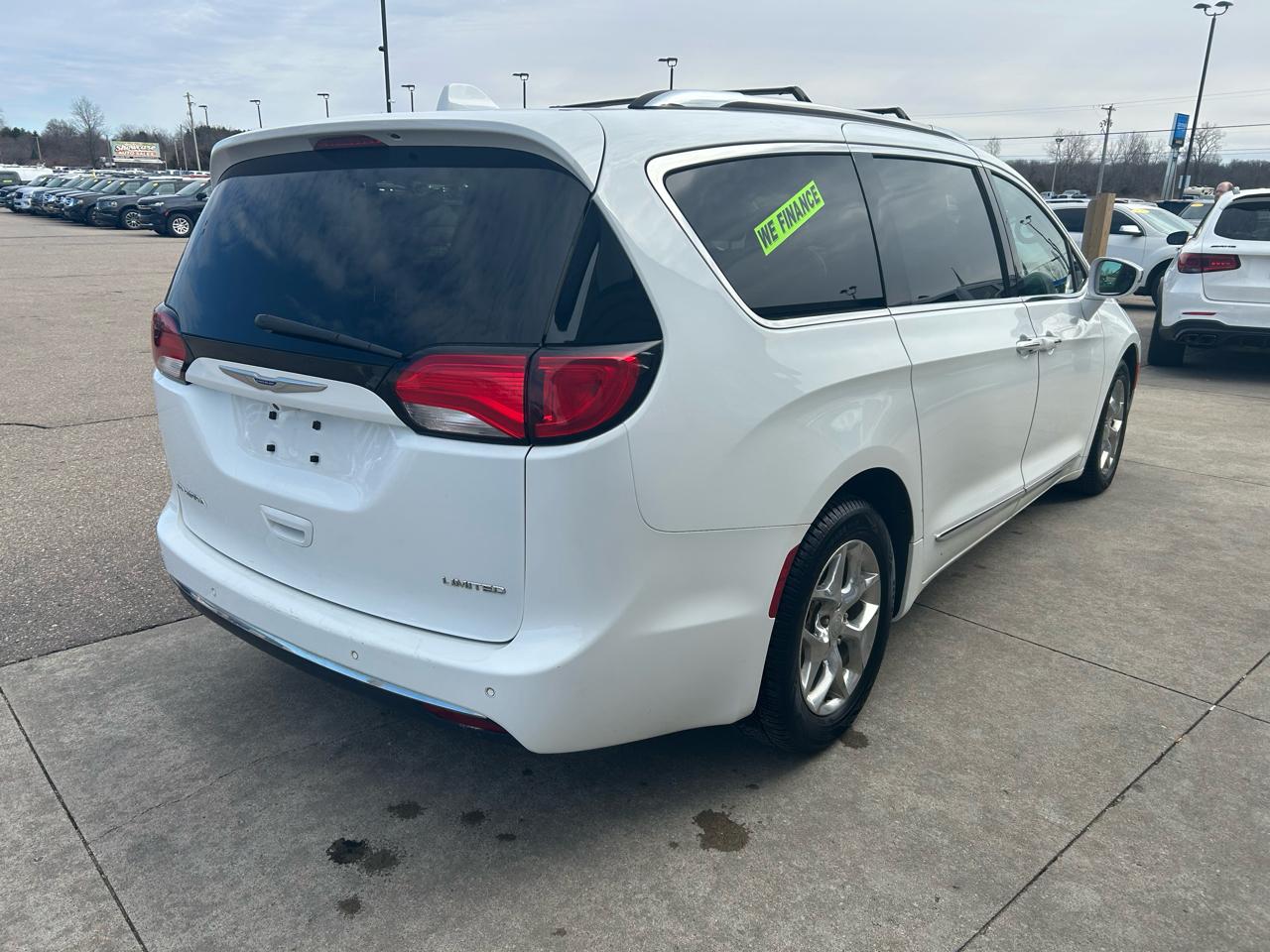 Chrysler Pacifica Limited 2019