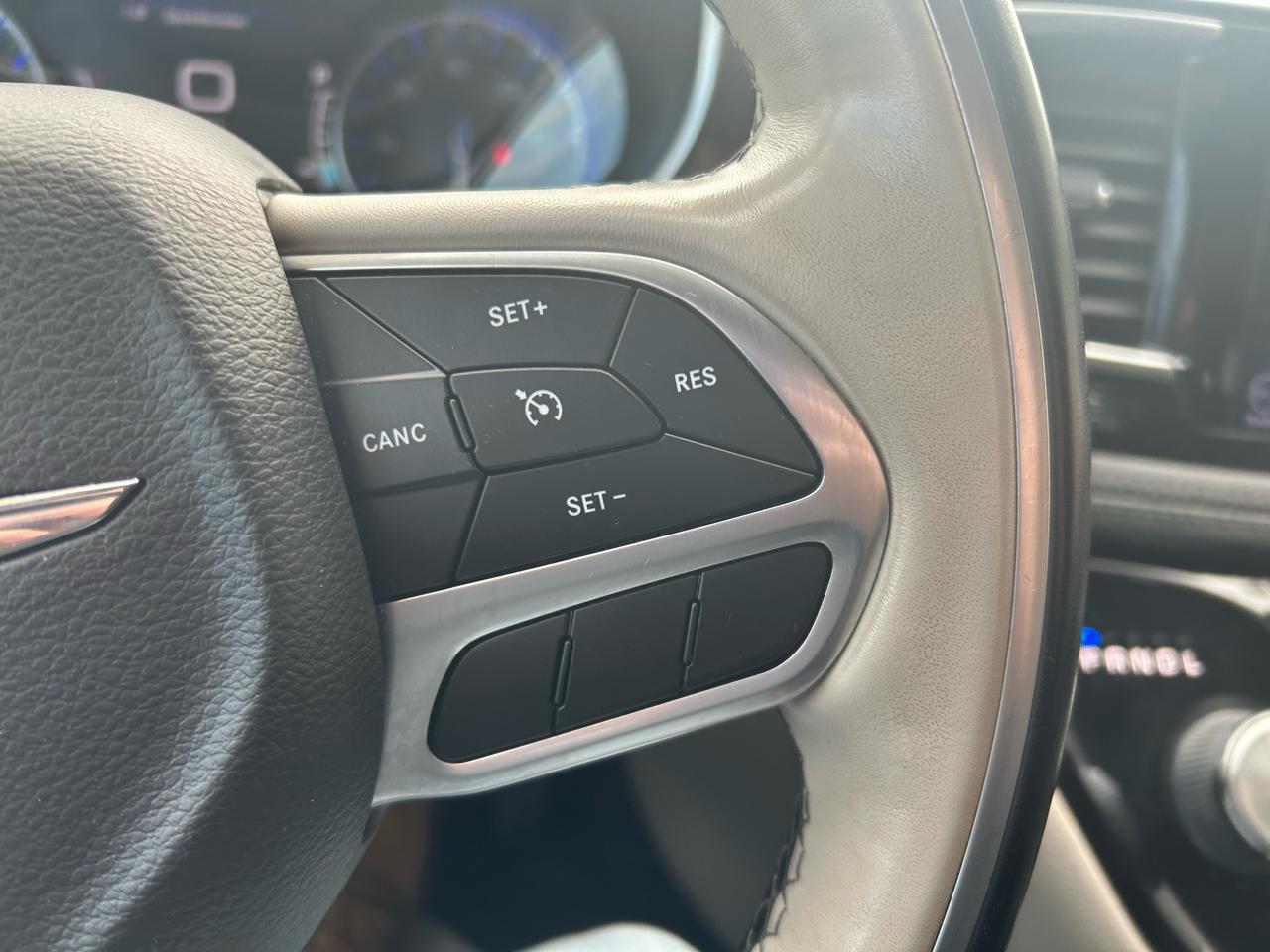 Chrysler Pacifica Limited 2019