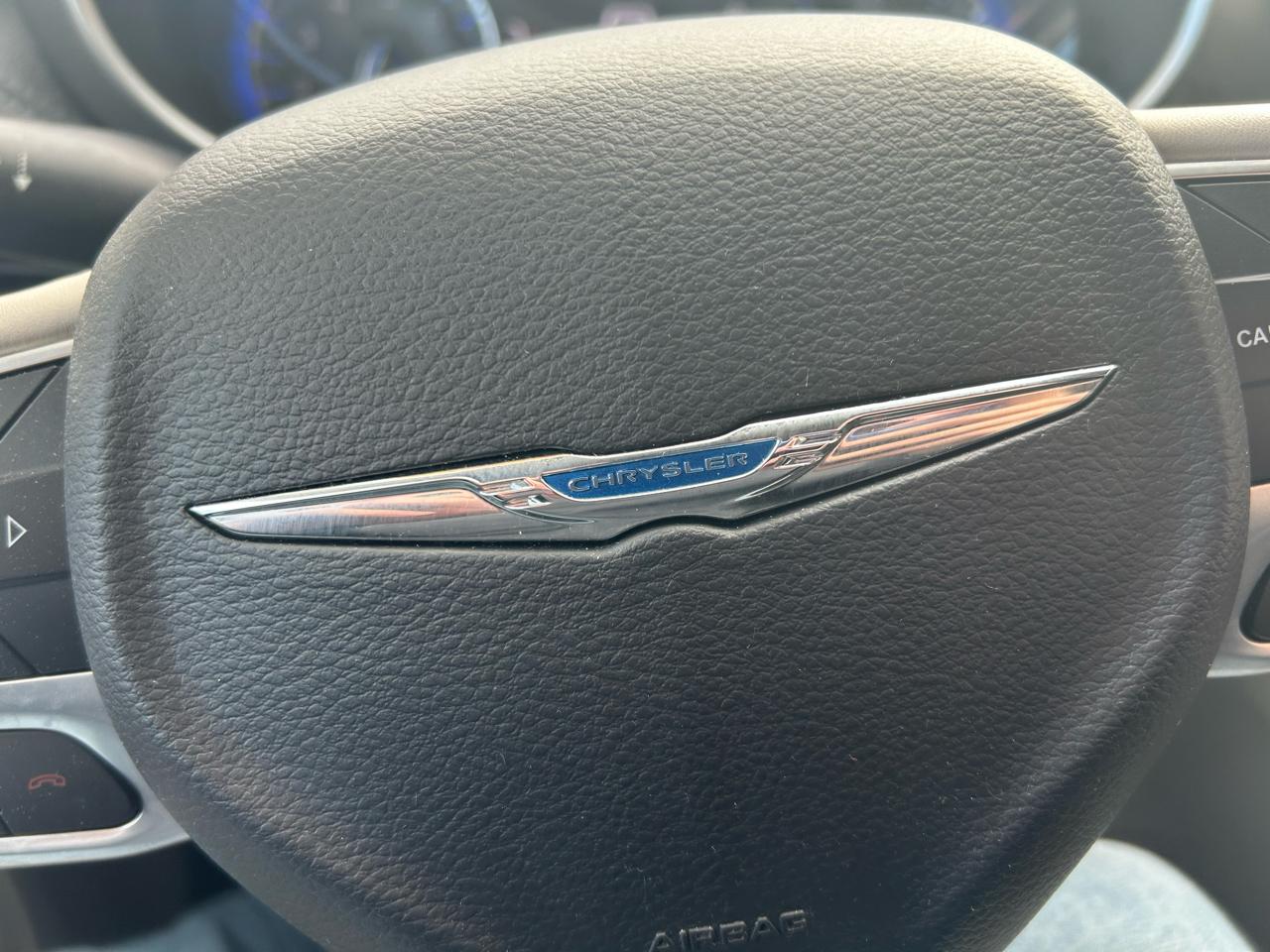 Chrysler Pacifica Limited 2019