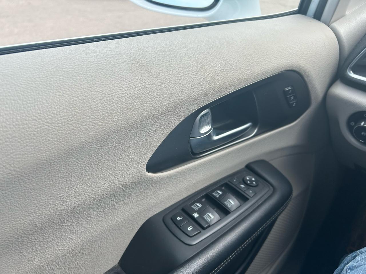 Chrysler Pacifica Limited 2019