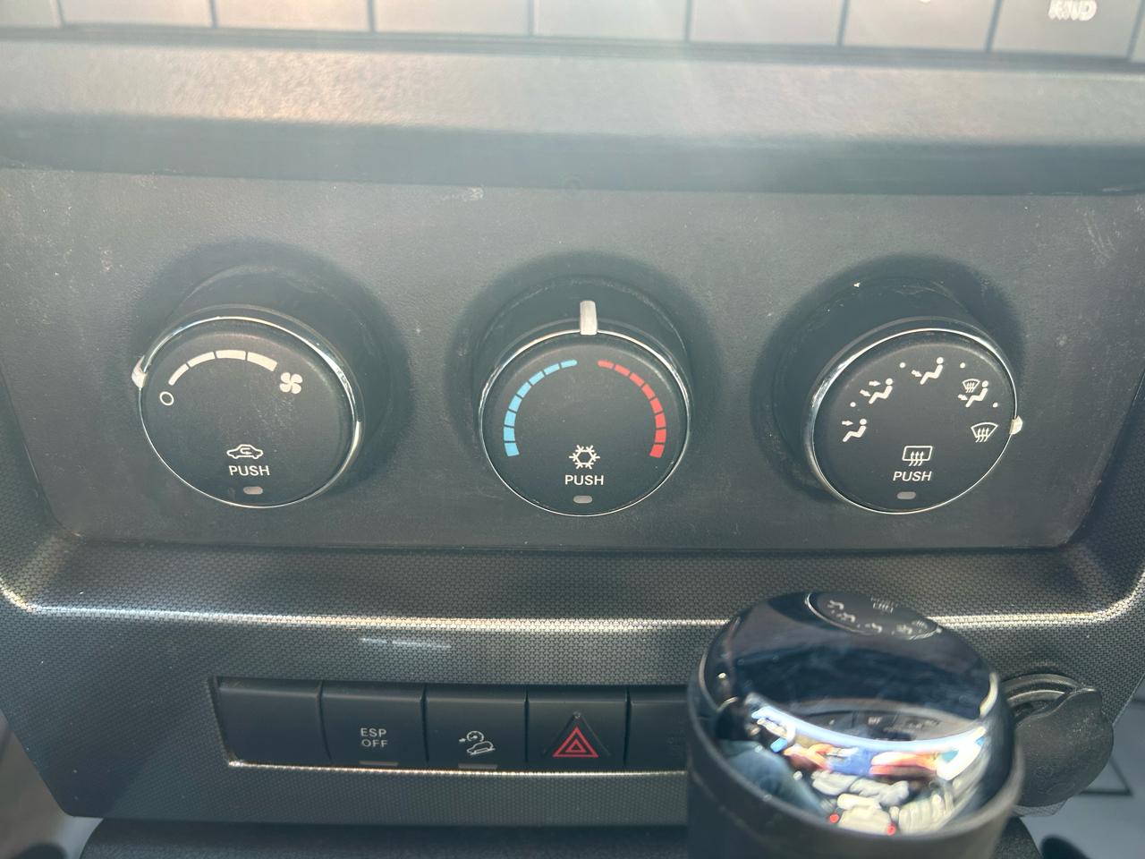 Jeep Liberty Sport 4WD 2009