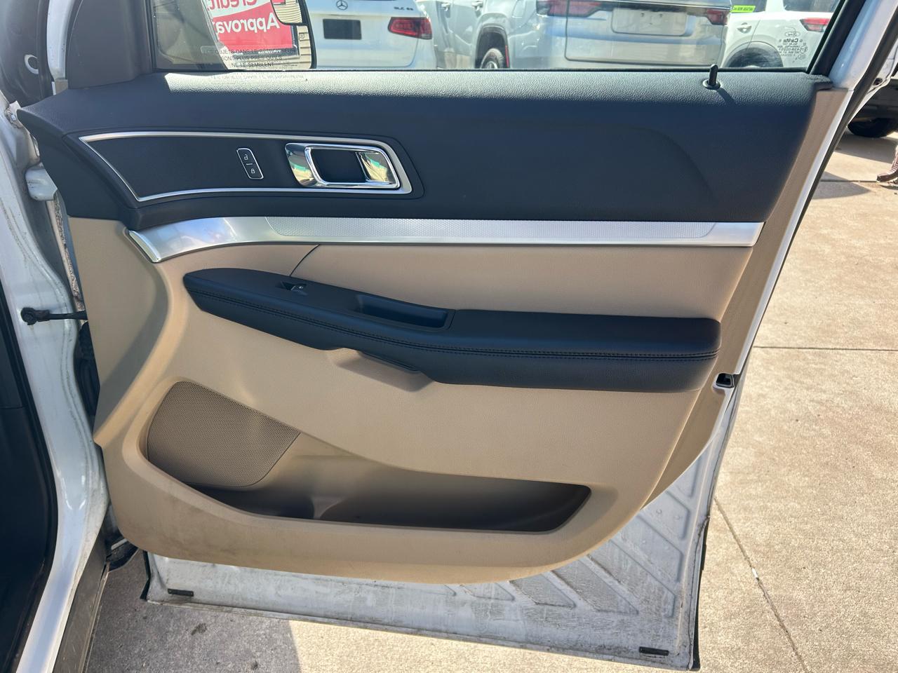 Ford Explorer XLT 4WD 2016