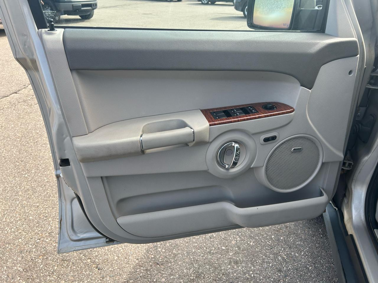 Jeep Commander Limited 4WD 2008