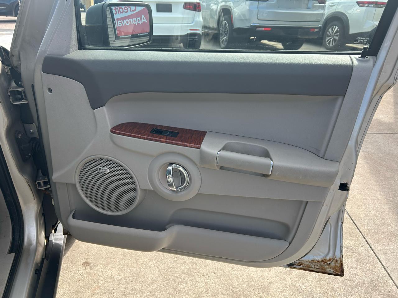 Jeep Commander Limited 4WD 2008