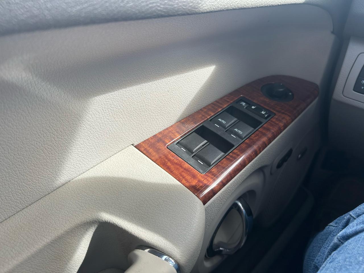 Jeep Commander Limited 4WD 2008