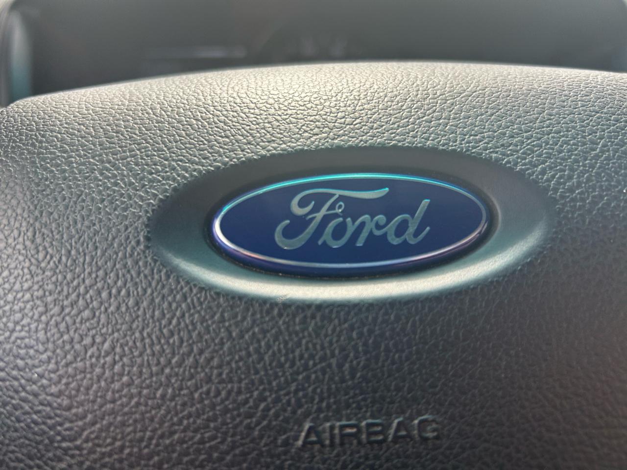 Ford Explorer XLT 4WD 2017