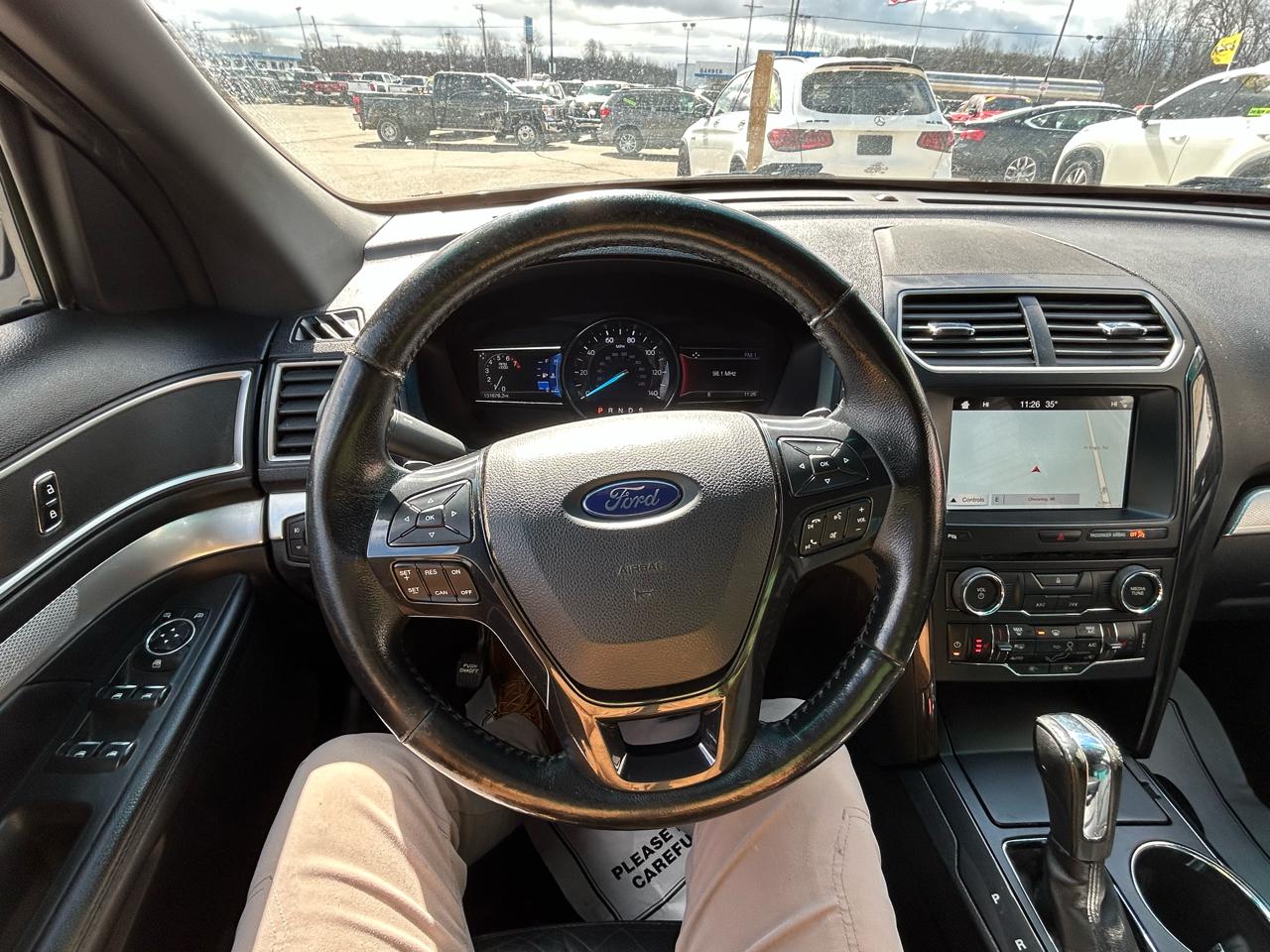 Ford Explorer XLT 4WD 2017