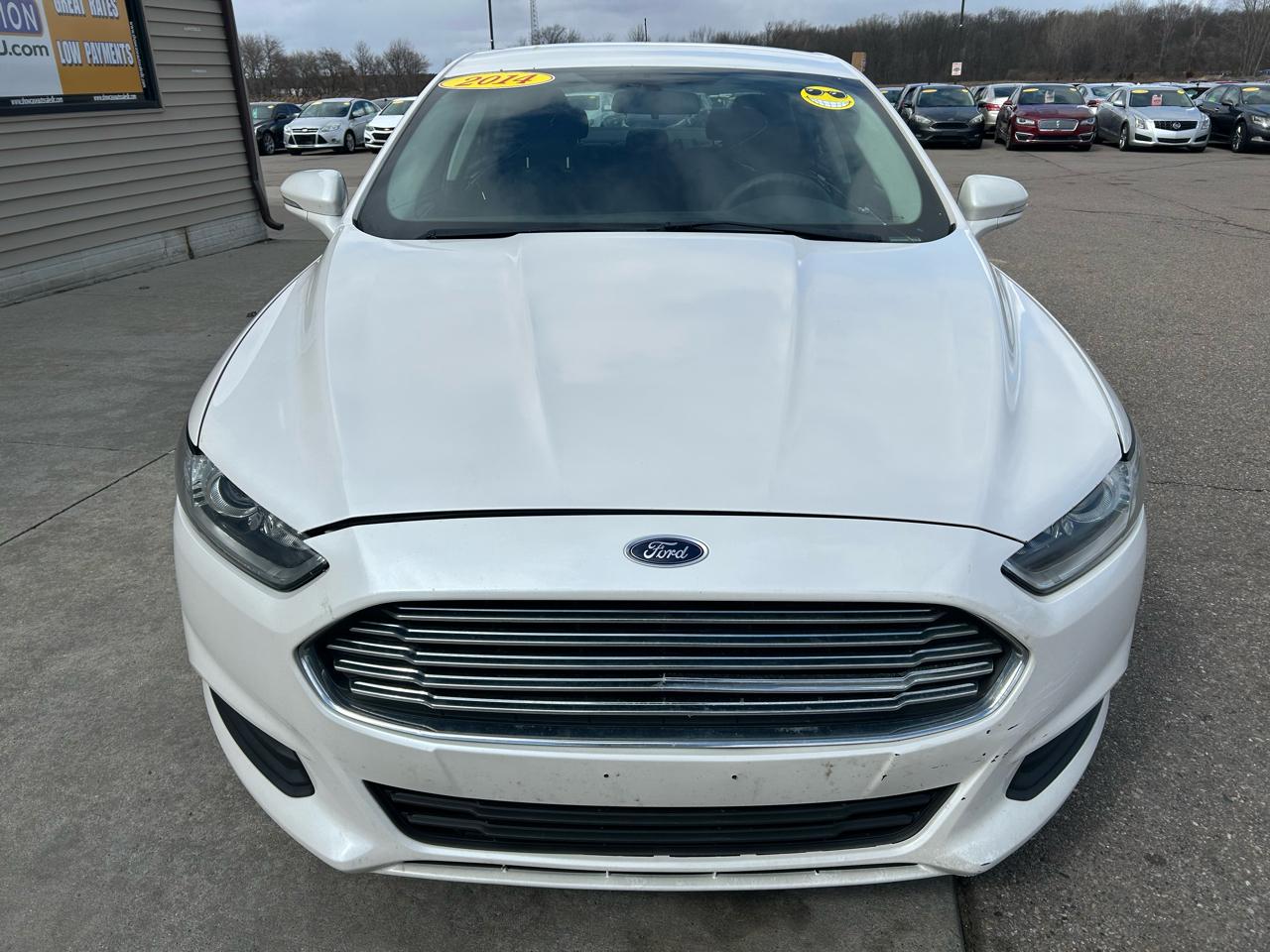 Ford Fusion SE 2014