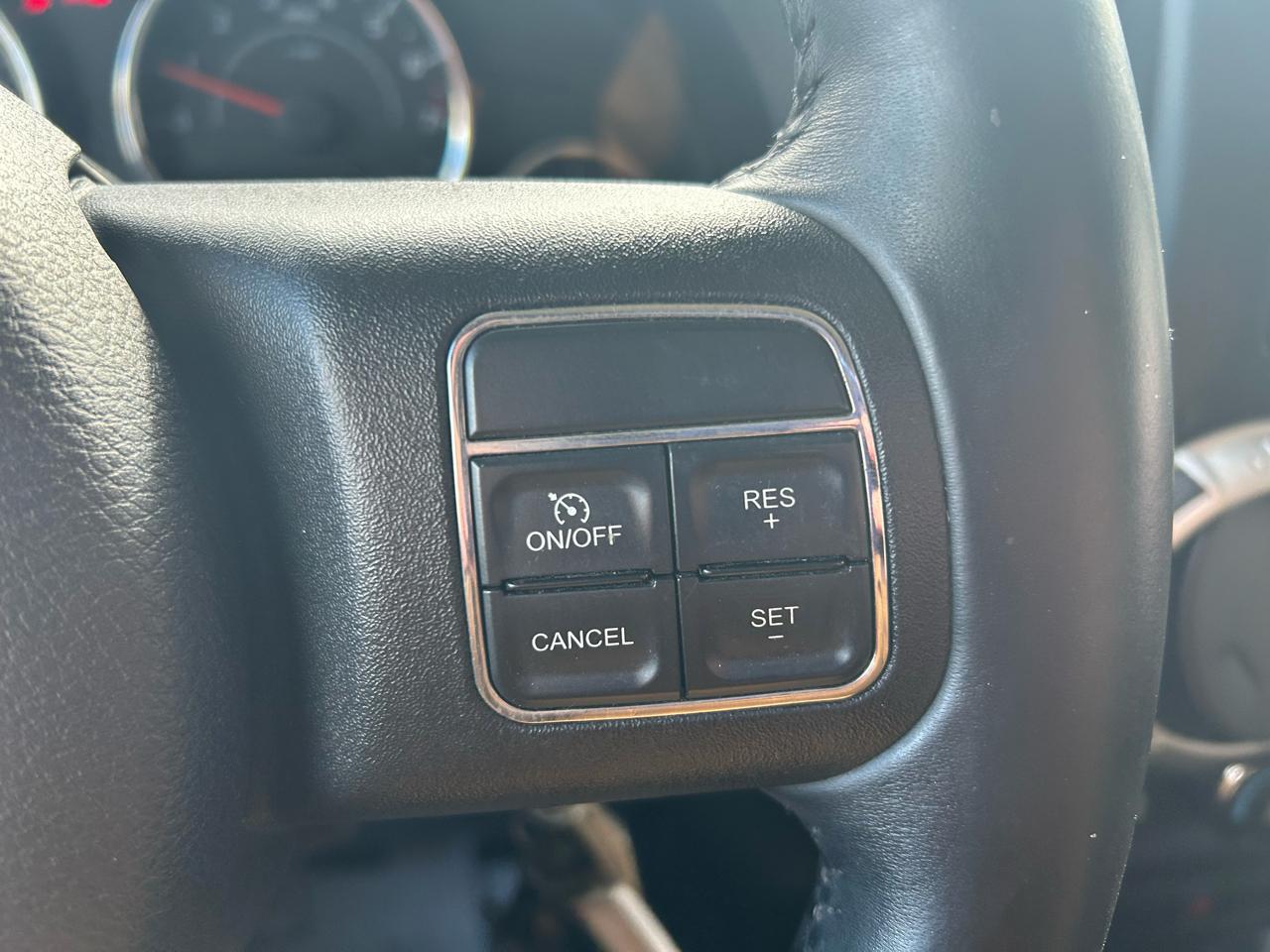 Jeep Wrangler Unlimited Sahara 4WD 2014