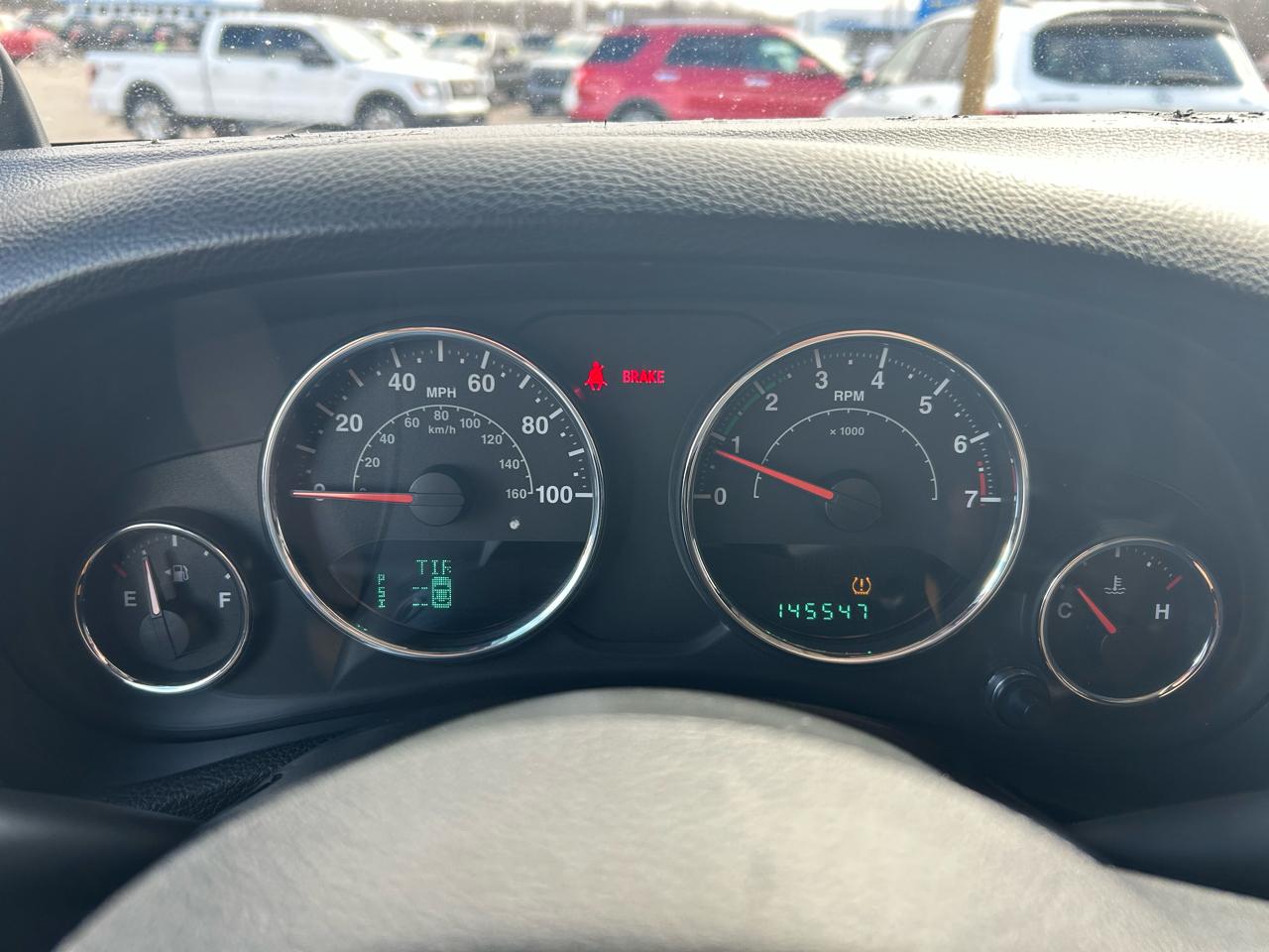 Jeep Wrangler Unlimited Sahara 4WD 2014