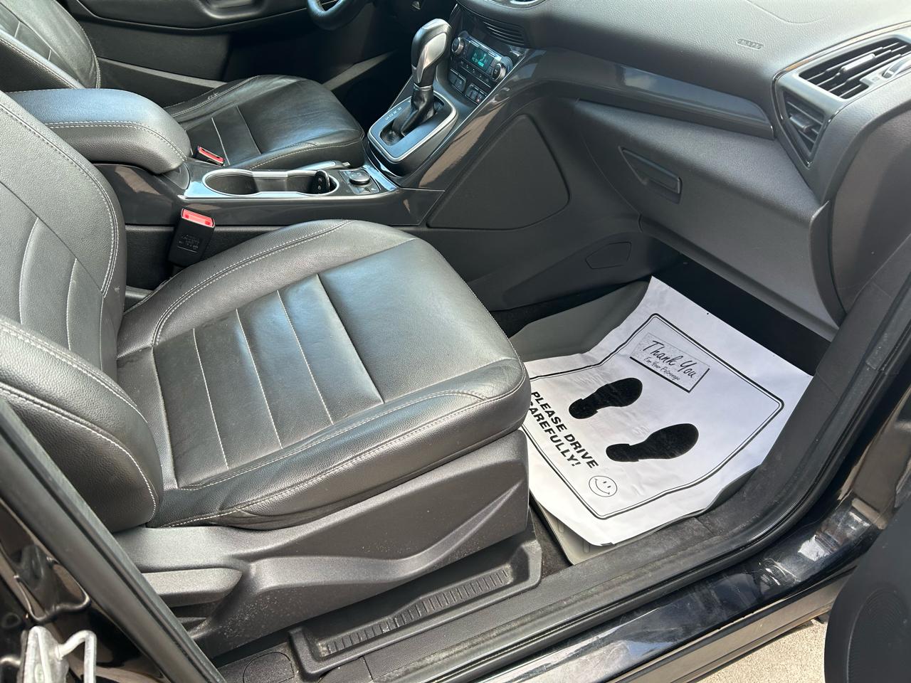 Ford Escape Titanium 4WD 2014