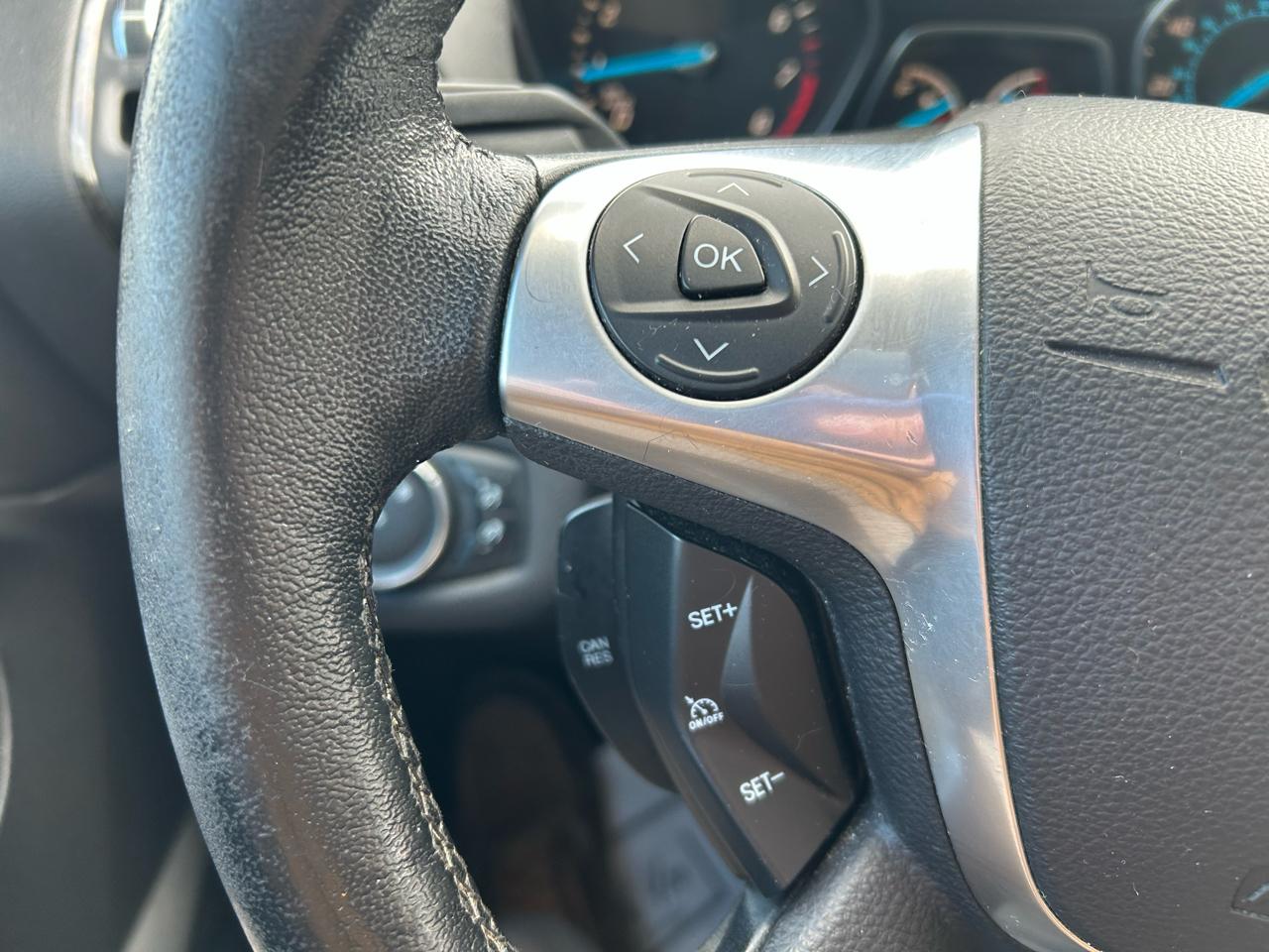 Ford Escape Titanium 4WD 2014