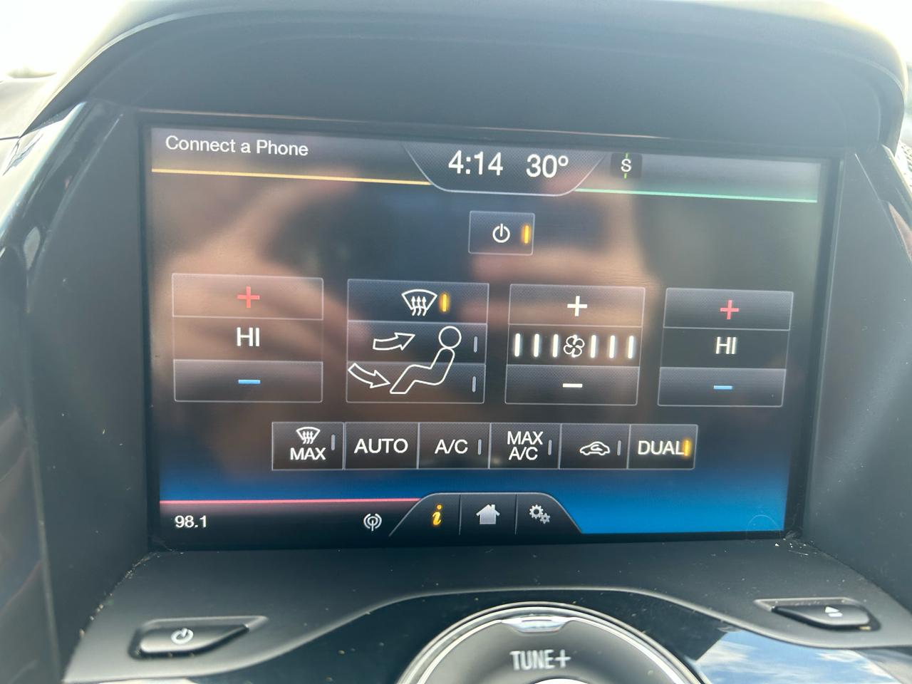 Ford Escape Titanium 4WD 2014