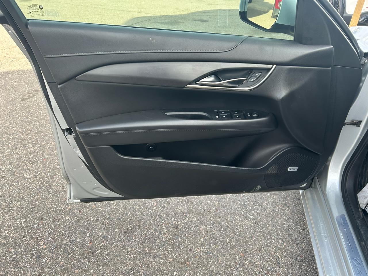 Cadillac ATS 2.5L Standard RWD 2014