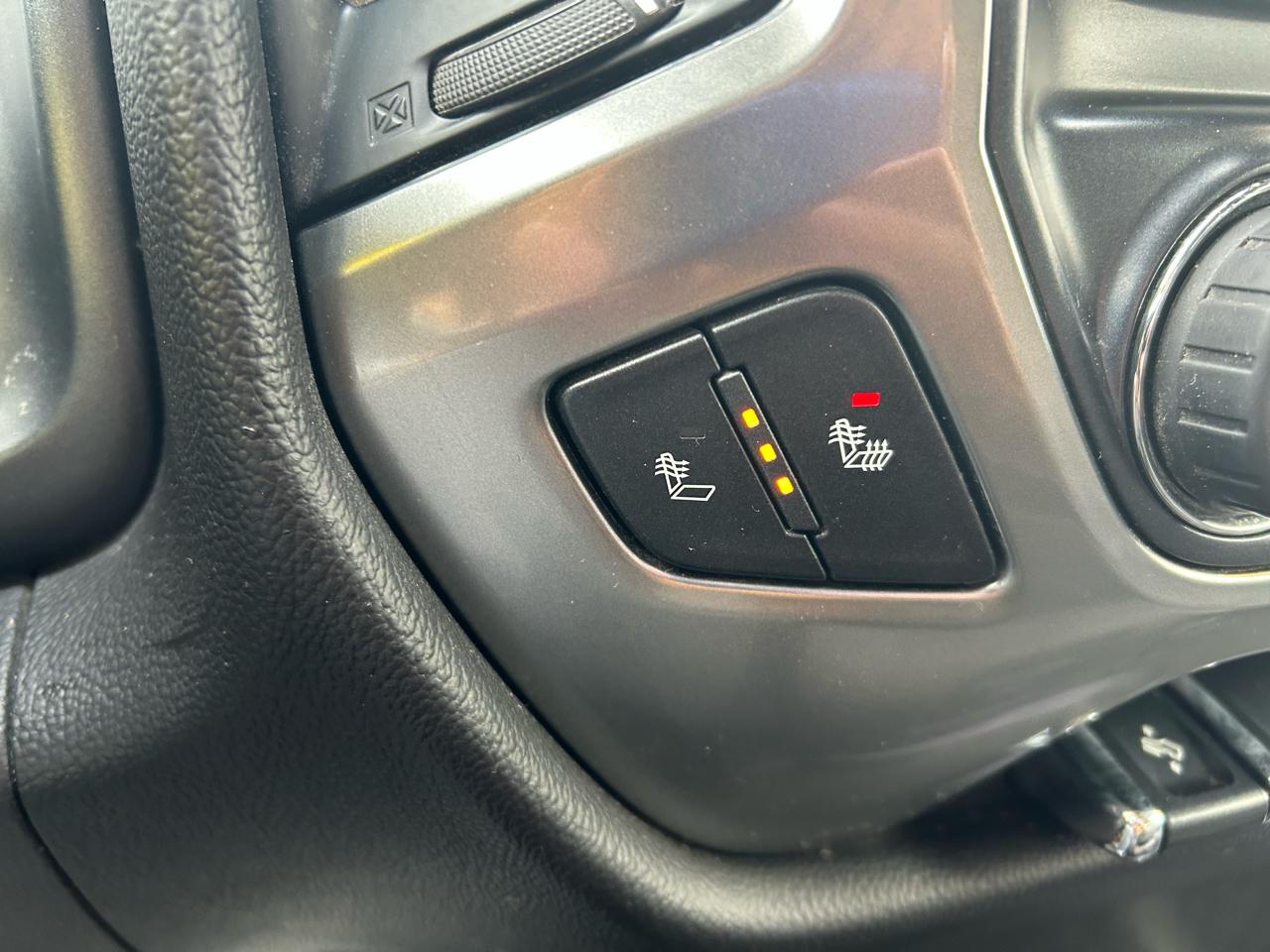 Chevrolet Silverado 1500 LT Double Cab 4WD 2016