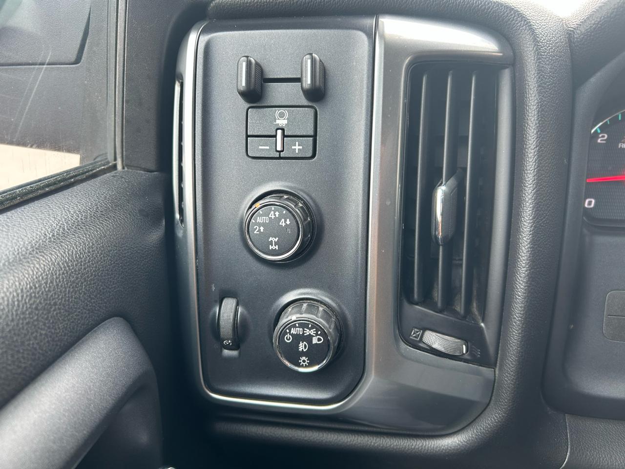 Chevrolet Silverado 1500 LT Double Cab 4WD 2016