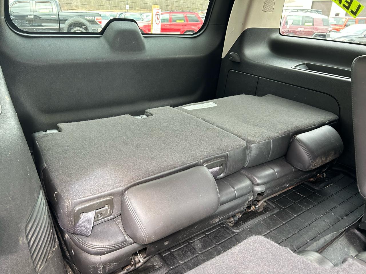 GMC Yukon Denali 4WD 2011