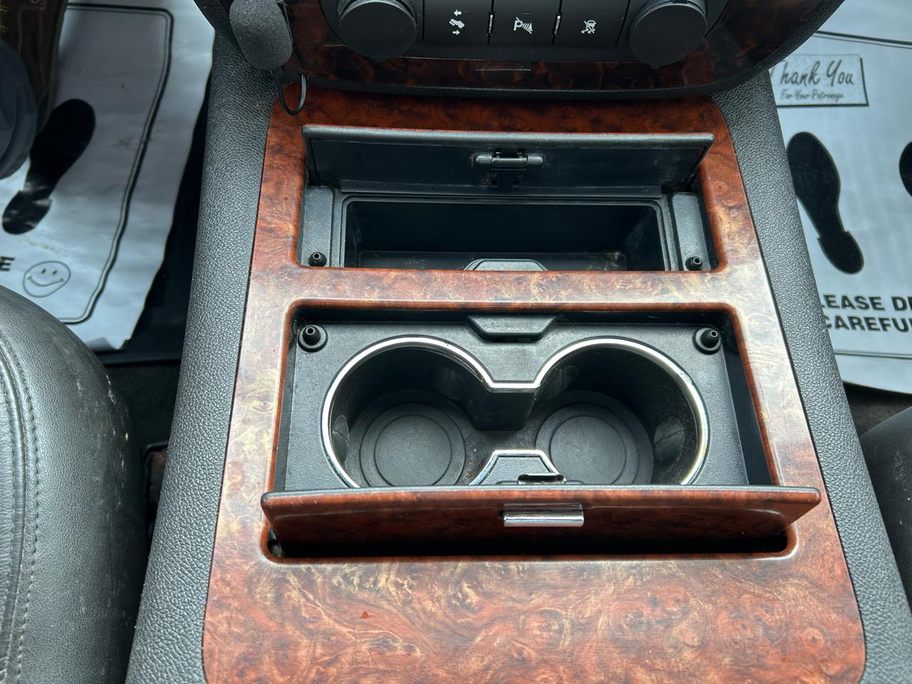 GMC Yukon Denali 4WD 2011