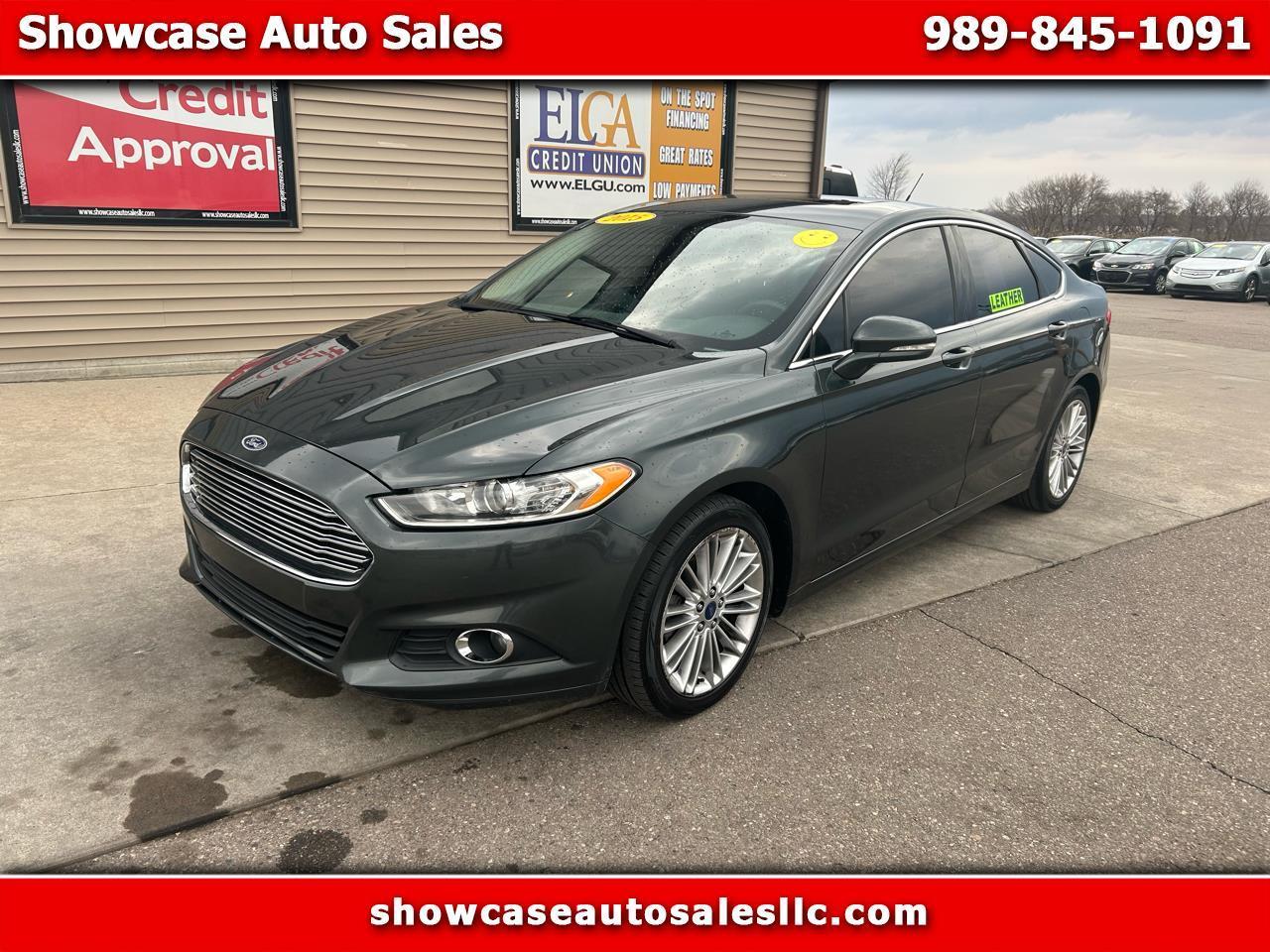 Ford Fusion SE 2015