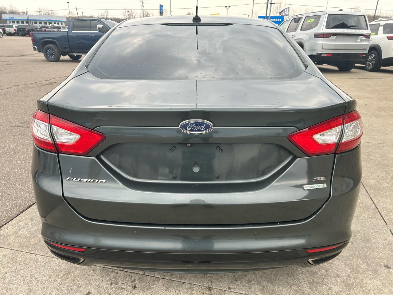 Ford Fusion SE 2015