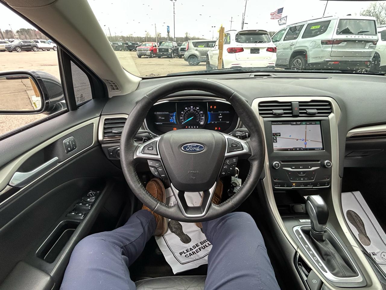 Ford Fusion SE 2015