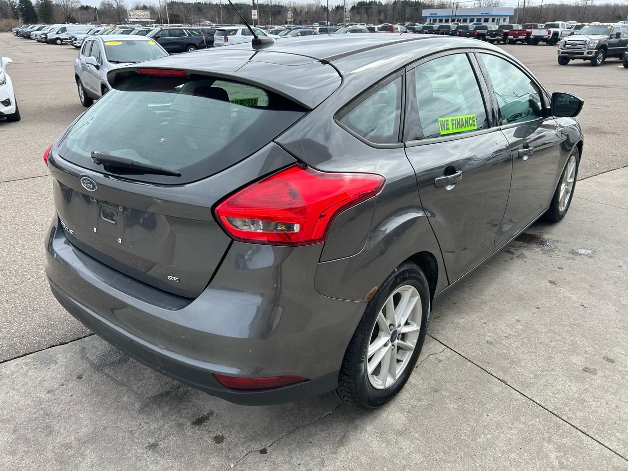 Ford Focus SE Hatch 2015