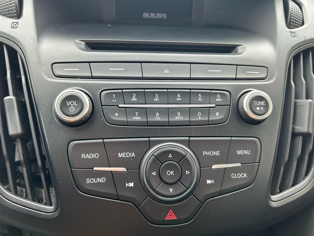 Ford Focus SE Hatch 2015