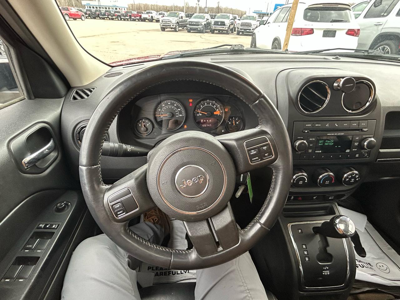 Jeep Patriot Latitude 2WD 2016