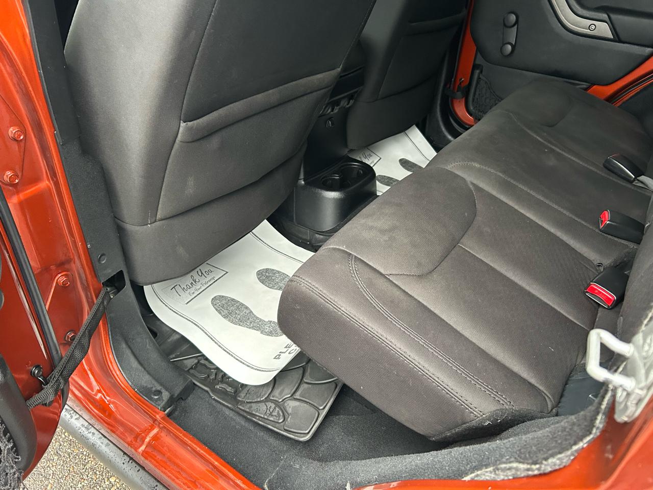 Jeep Wrangler Unlimited Sport 4WD 2014