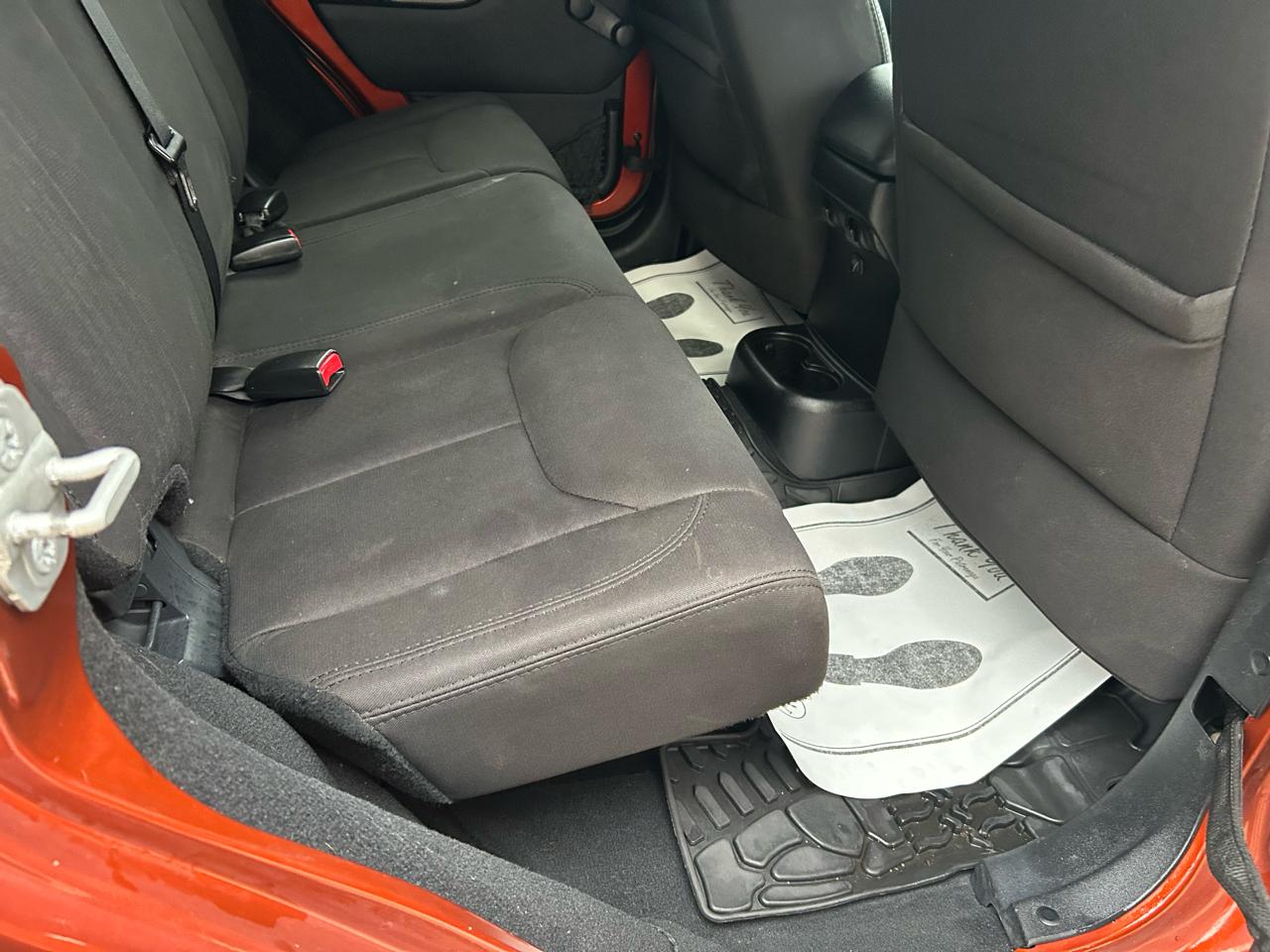 Jeep Wrangler Unlimited Sport 4WD 2014