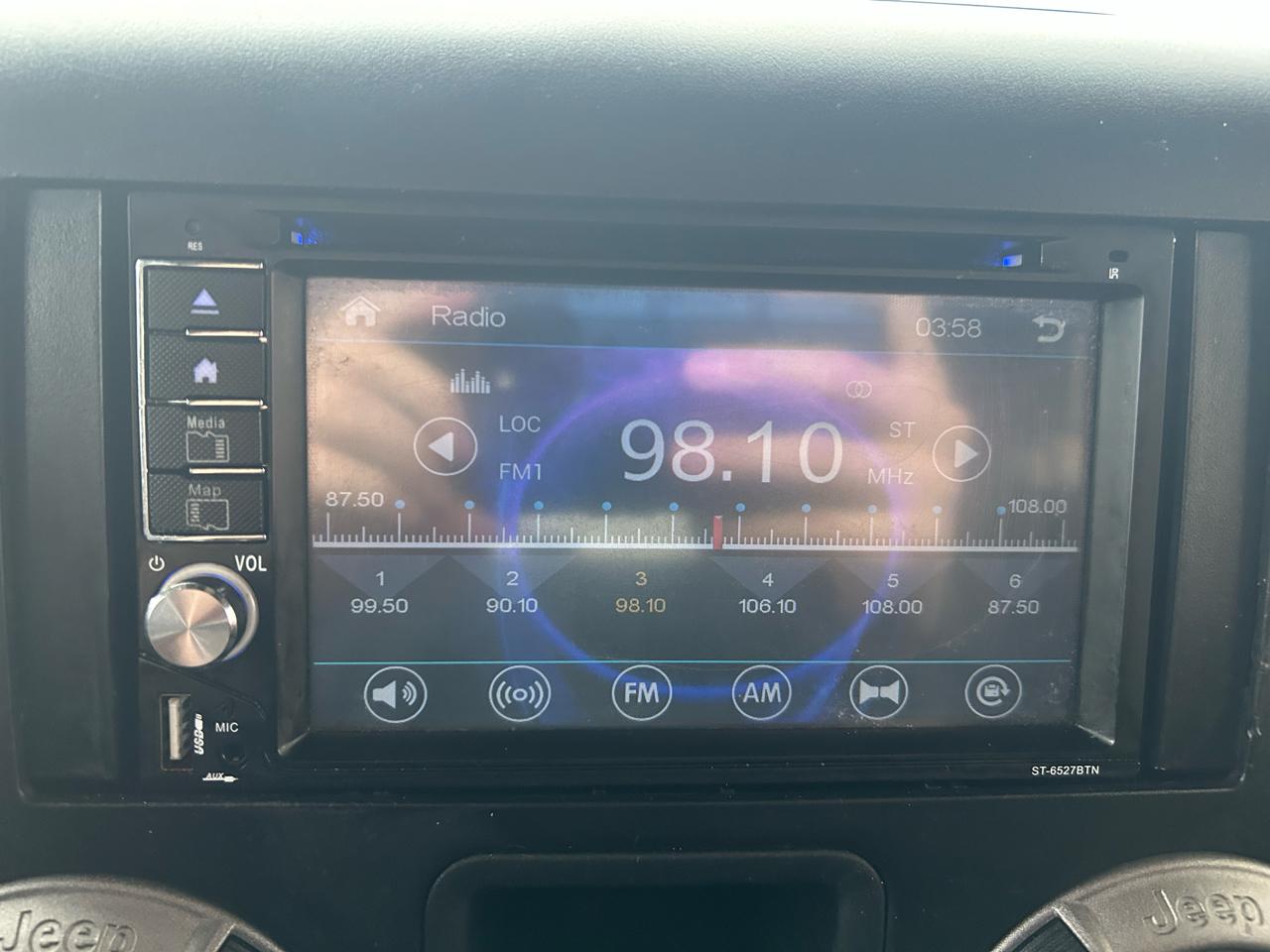 Jeep Wrangler Unlimited Sport 4WD 2014