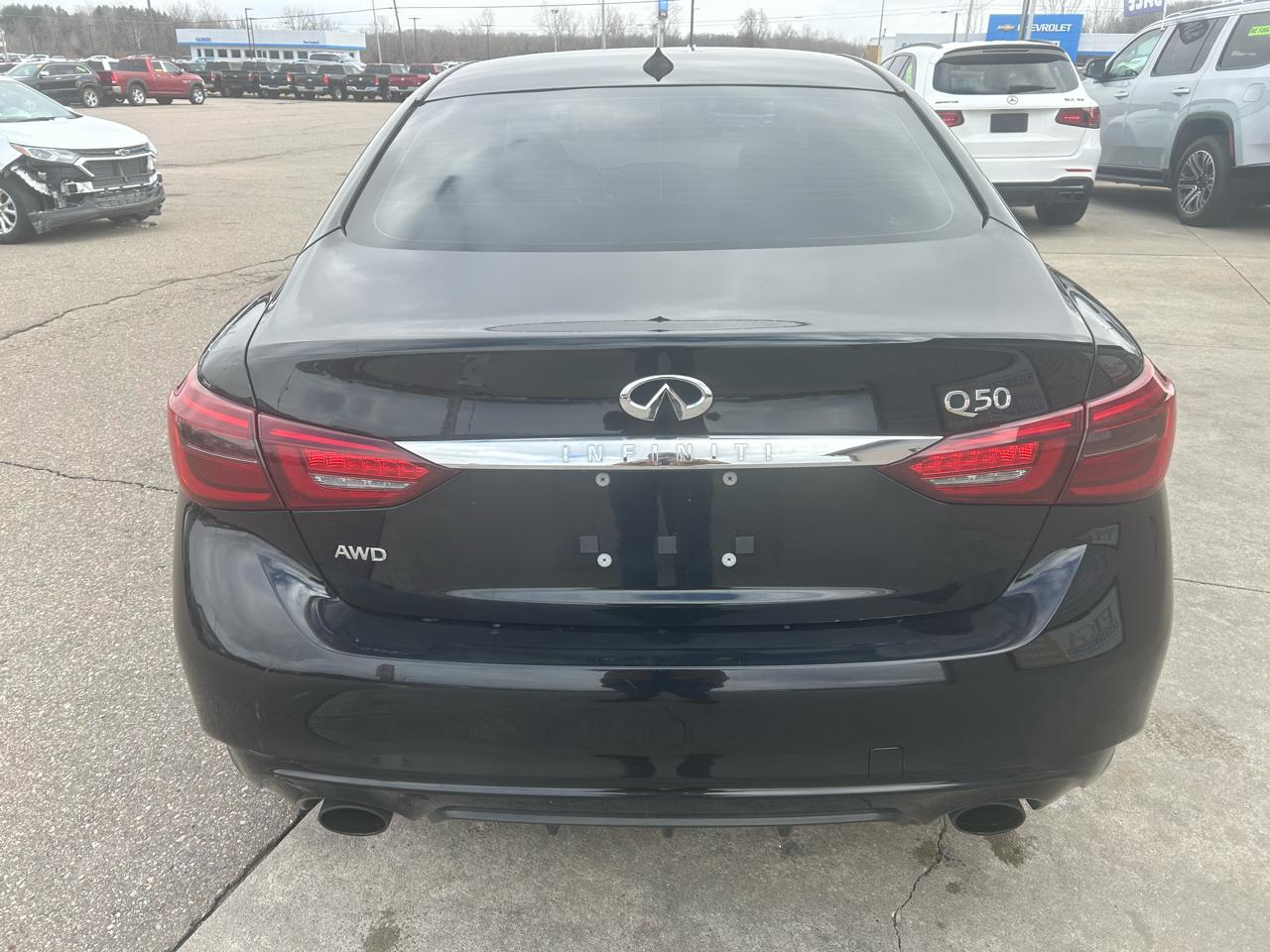 Infiniti Q50 3.0t LUXE AWD 2019