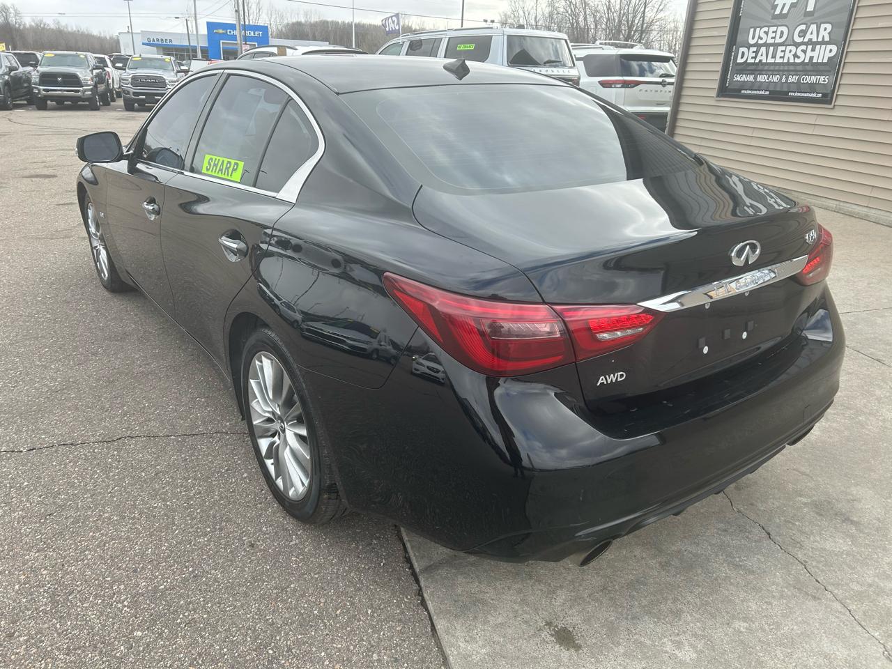 Infiniti Q50 3.0t LUXE AWD 2019