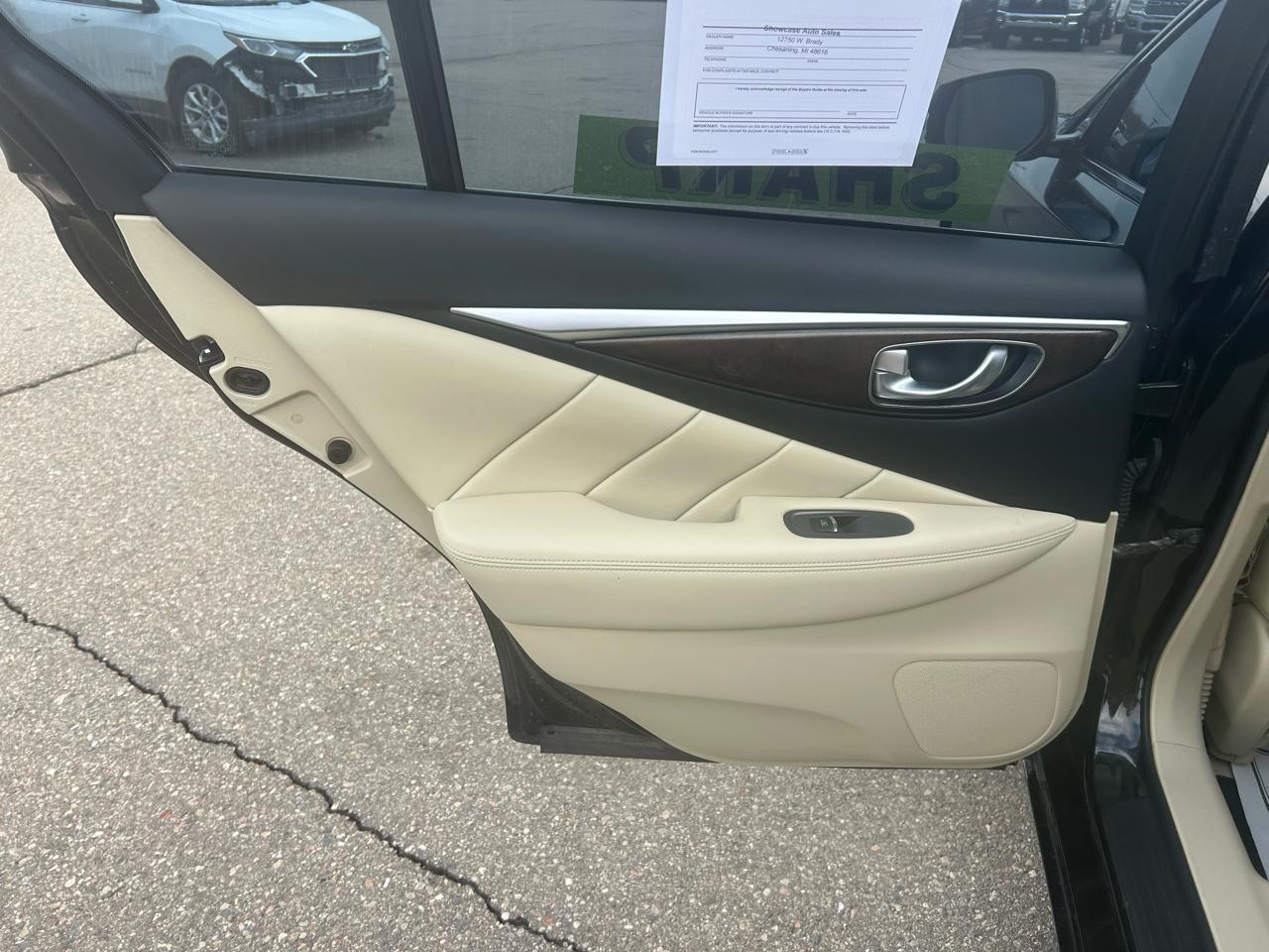 Infiniti Q50 3.0t LUXE AWD 2019