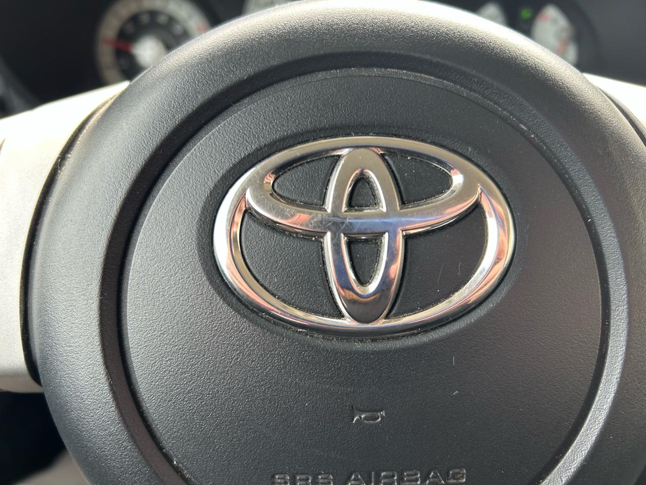 Toyota FJ Cruiser 4WD AT 2007