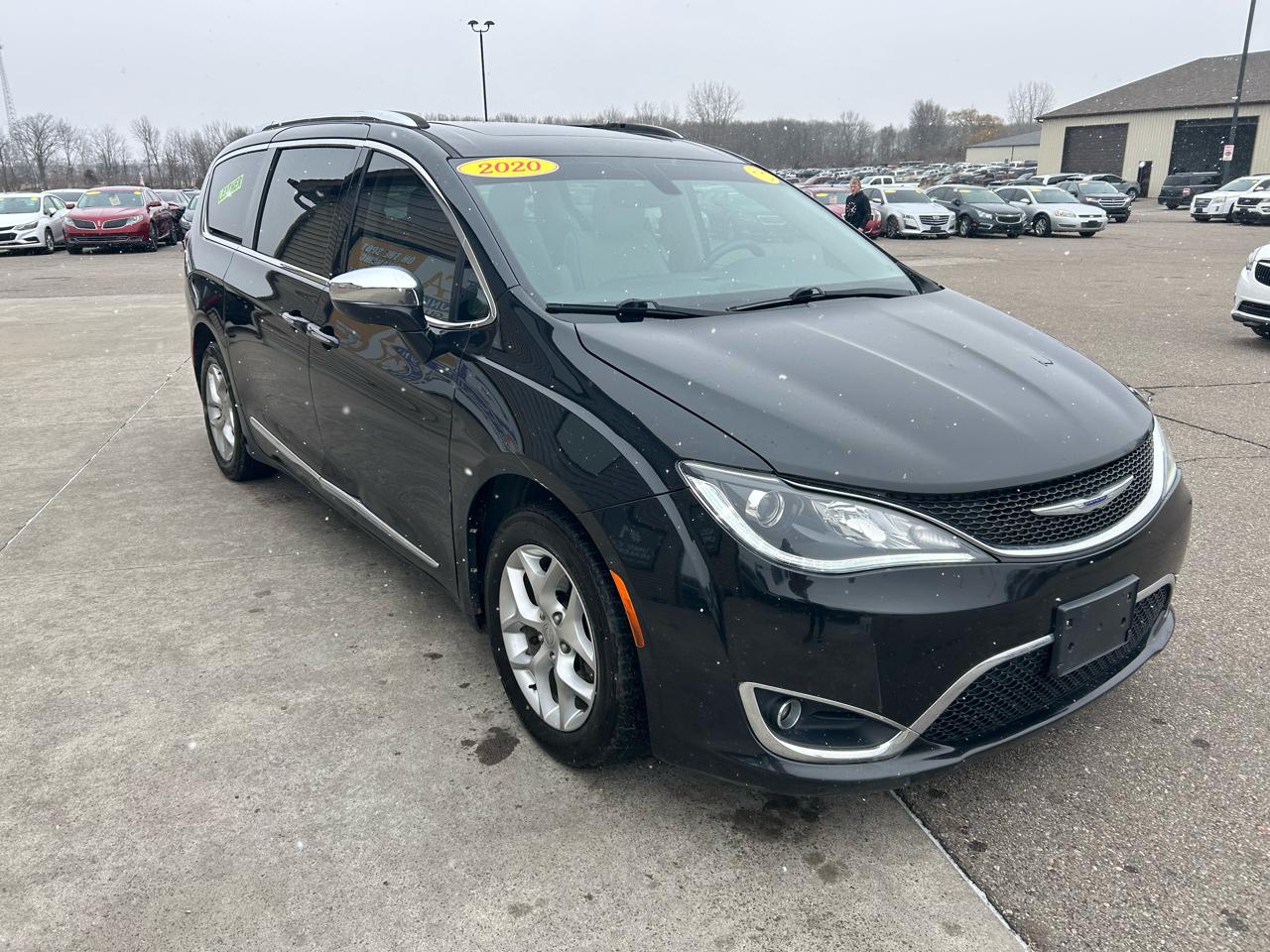 Chrysler Pacifica Limited 2020