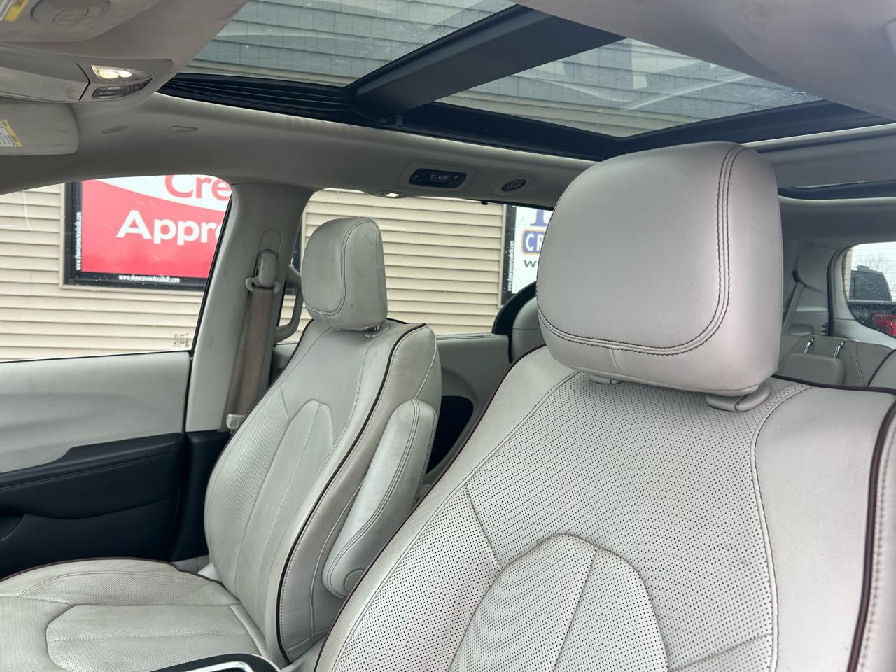 Chrysler Pacifica Limited 2020