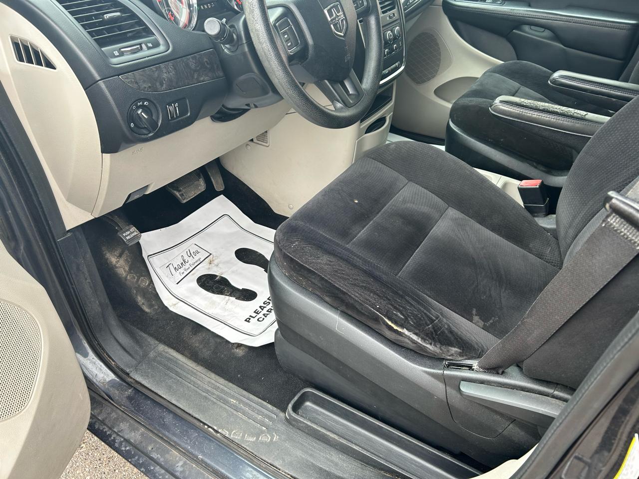 Dodge Grand Caravan SE 2014