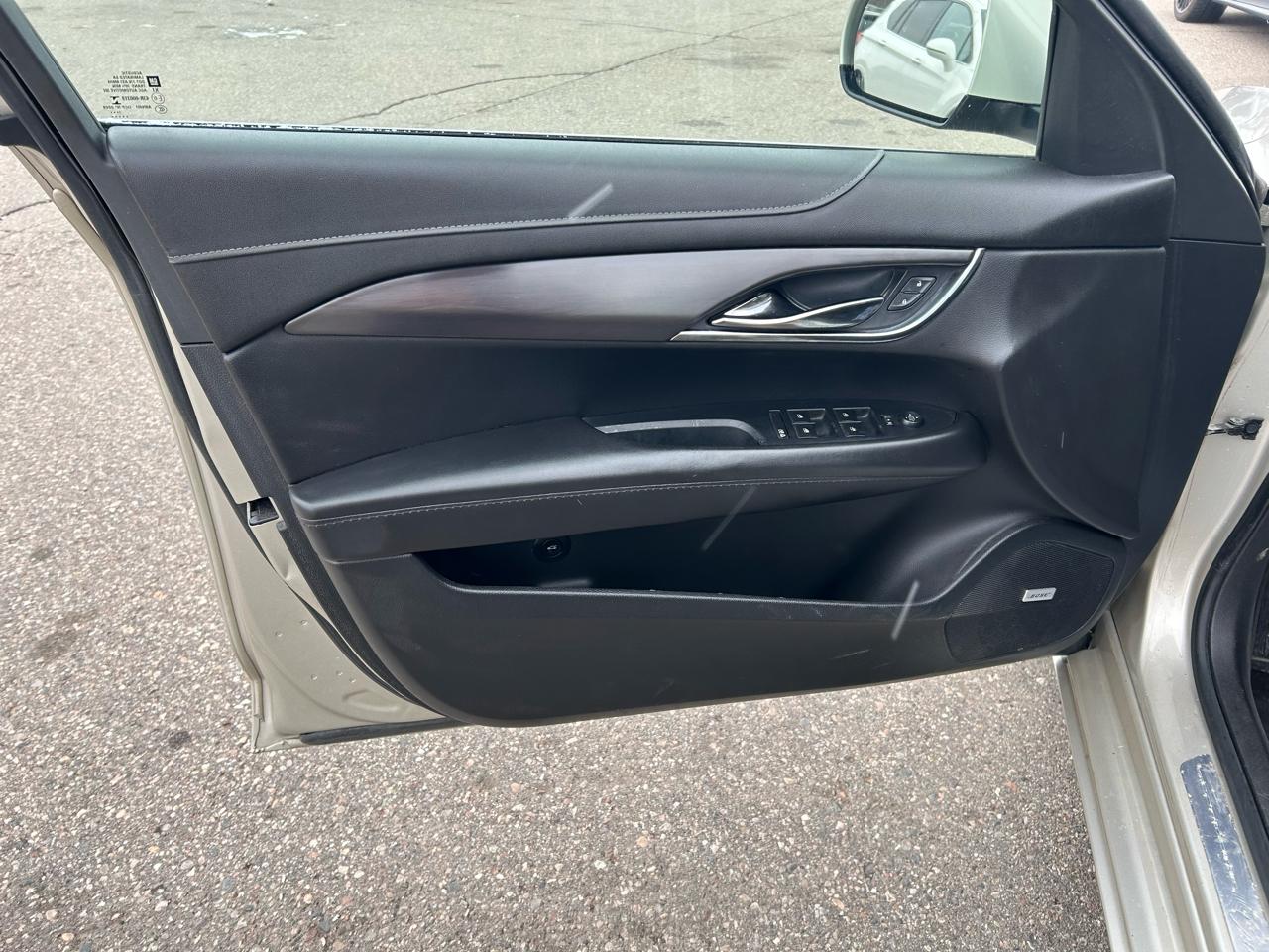 Cadillac ATS 2.5L Standard RWD 2016