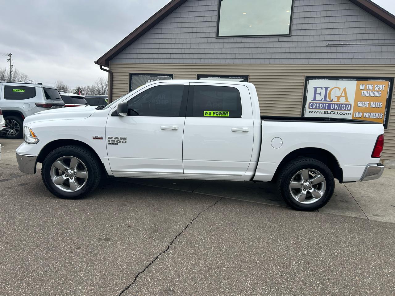 RAM 1500 Classic Tradesman Crew Cab SWB 4WD 2019