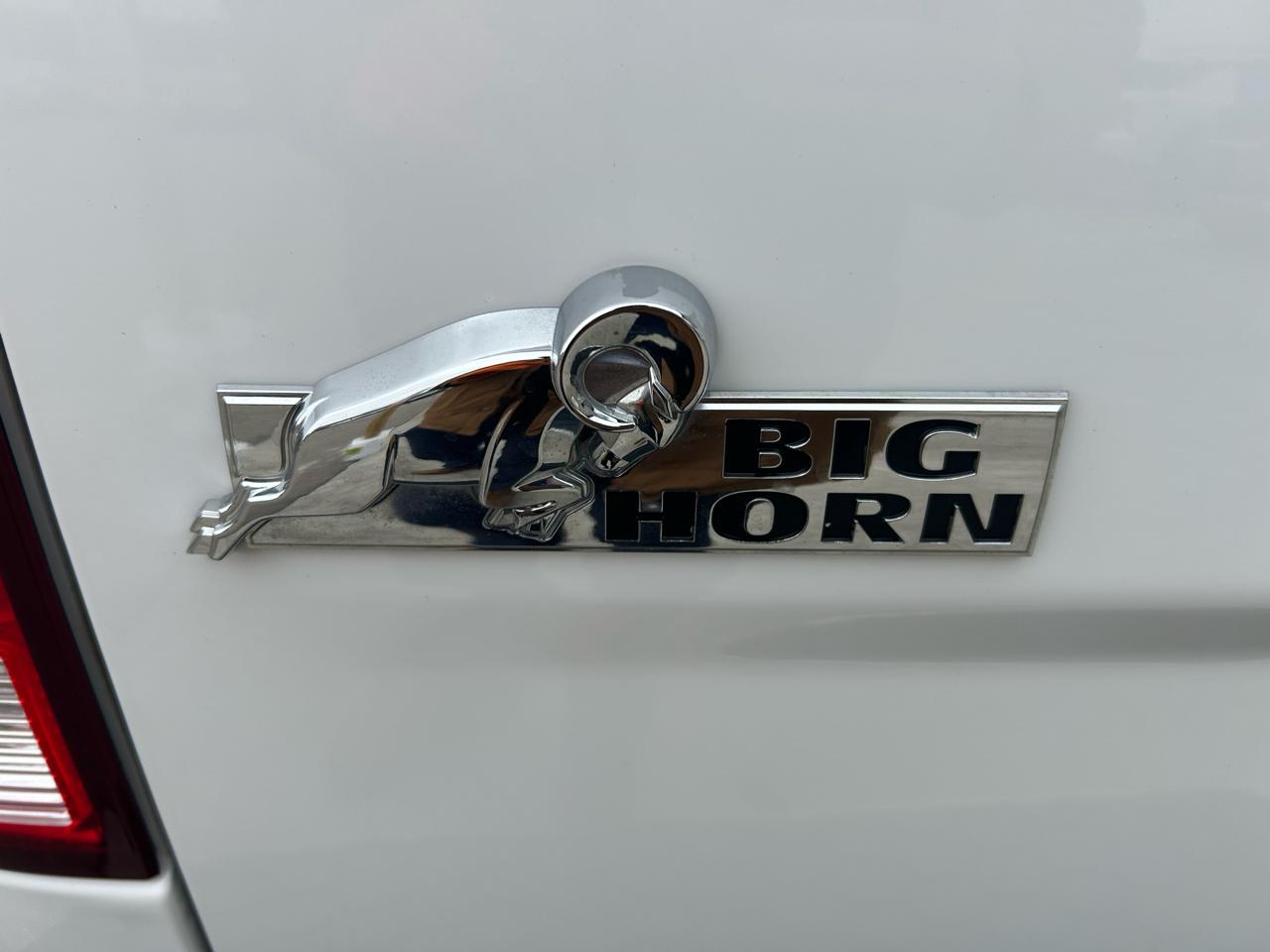 RAM 1500 Classic Tradesman Crew Cab SWB 4WD 2019